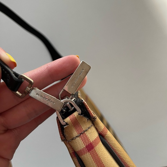 Vintage Burberry Nova Purse - Picture 2 of 4